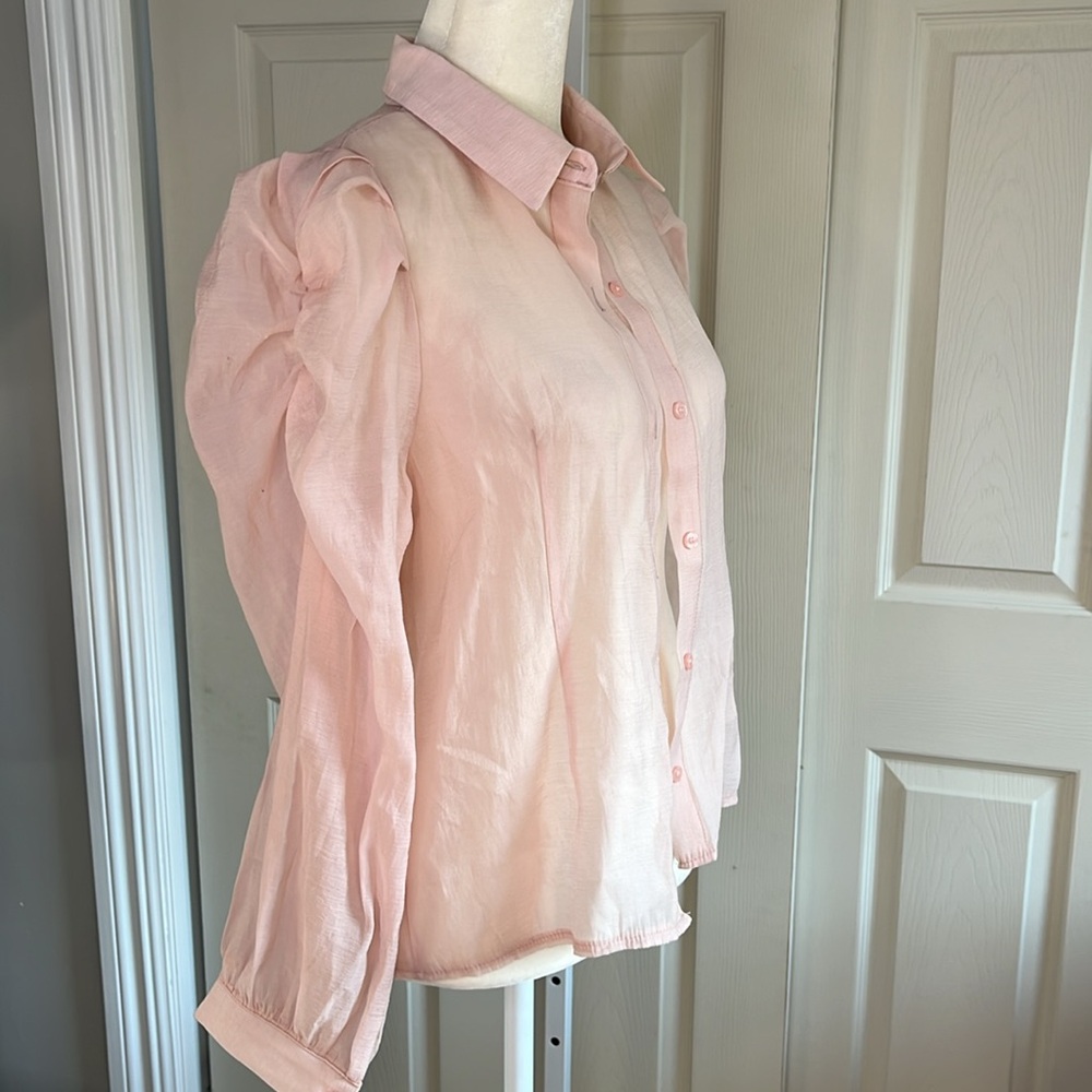 Mello Pink Semi-Sheer Puff Sleeve Button Down Blouse Size S NWT - Picture 7 of 10